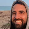 Portrait eines Inhabers von Lilo Lernturm B2B-Kunde für professionelle visuelle Markenentwicklung und präzise Medienproduktion.